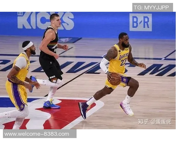 格莱姆斯三分雨倾城全场24分助球队锁定胜局